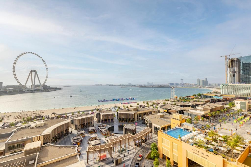 Jumeirah Beach Dubai Holiday Package image 2