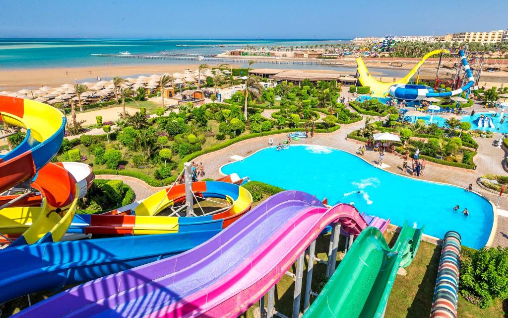 Caesar Palace Hotel and Aqua Park Hurghada Holiday Tour image 4