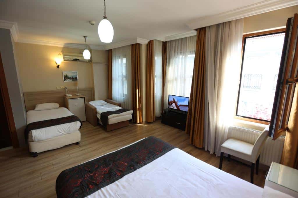 Arven Boutique Istanbul Holiday Tour image 1