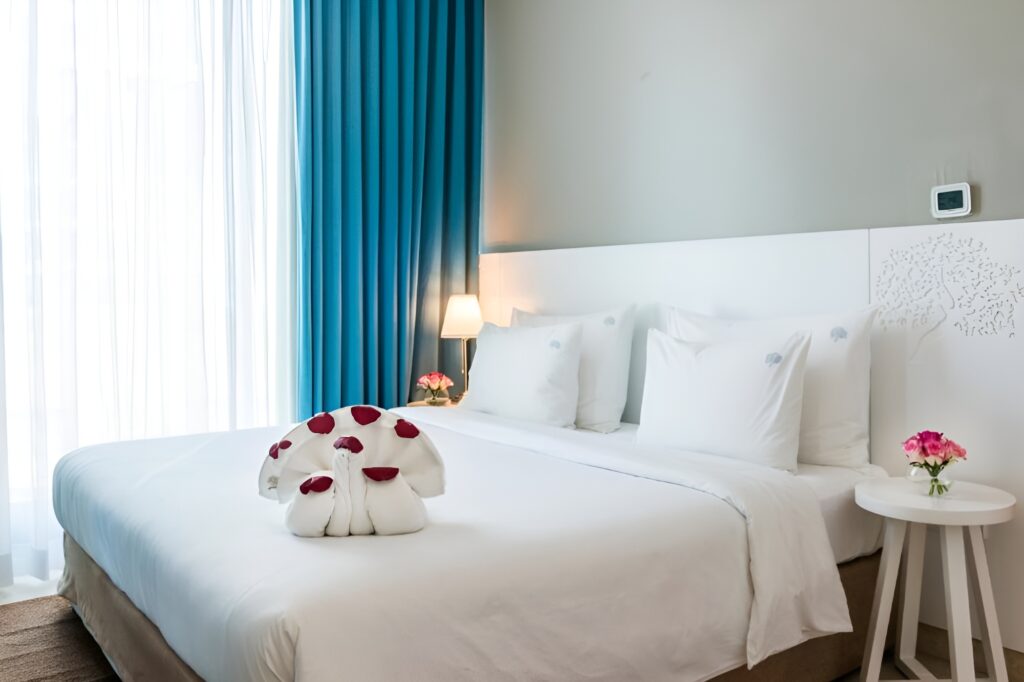 Jannah Palace Dubai Marina Holiday Package image 3