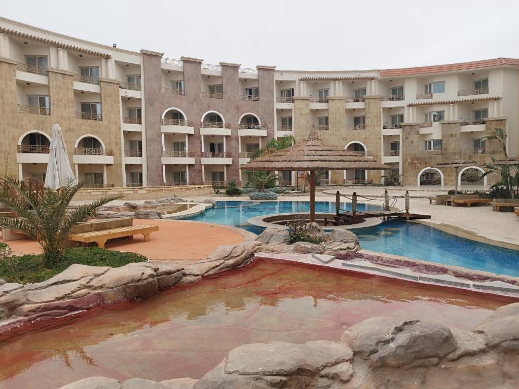 Royal Beach Hurghada Holiday Tour image 3