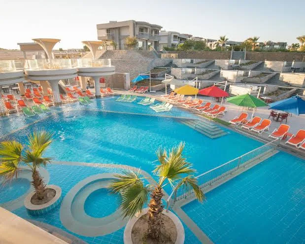 Hurghada Long Beach Resort Holiday Package image 1