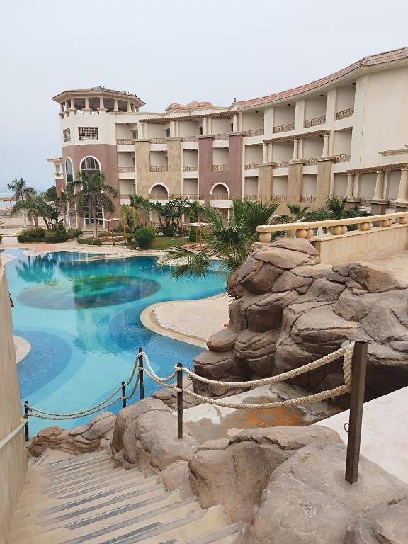 Royal Beach Hurghada Holiday Tour image 4