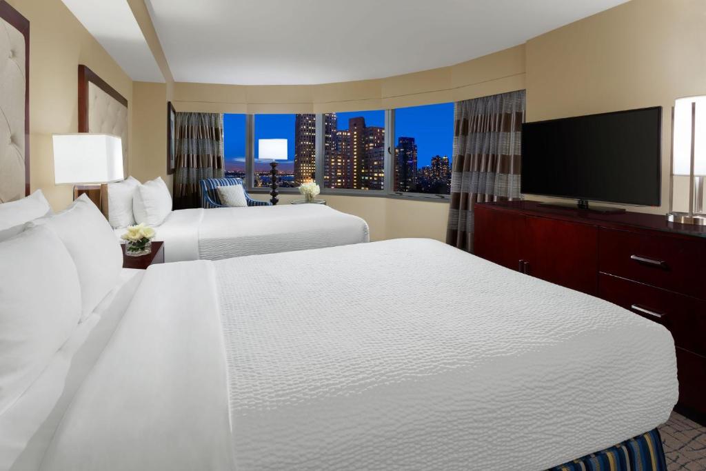 Times Square Manhattan New York Holiday Package image 1