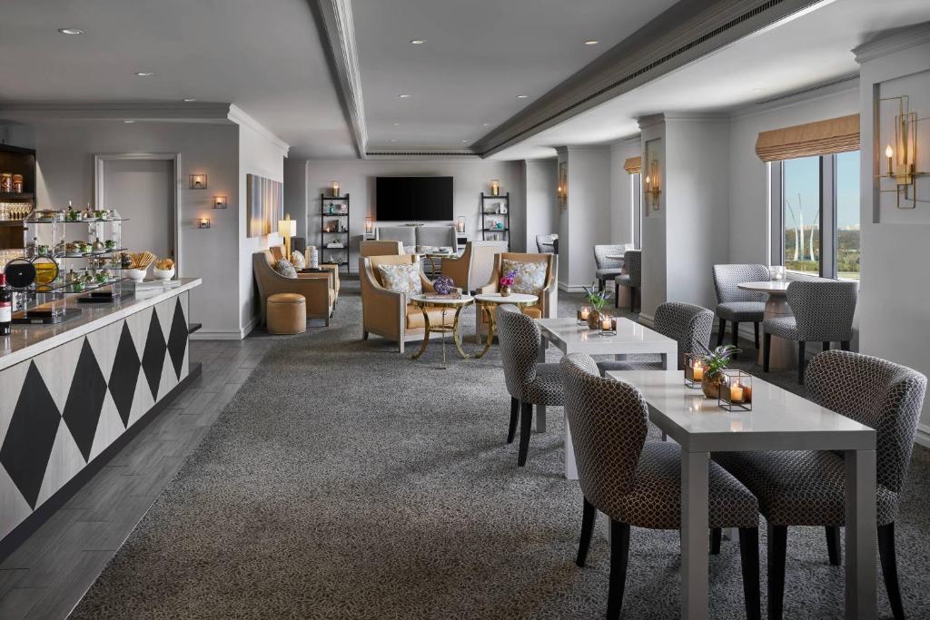 The Ritz Carlton, Pentagon City Washington Holiday Tour image 2