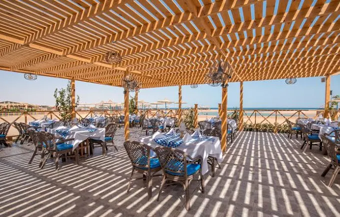 Hurghada Long Beach Resort Holiday Package image 4