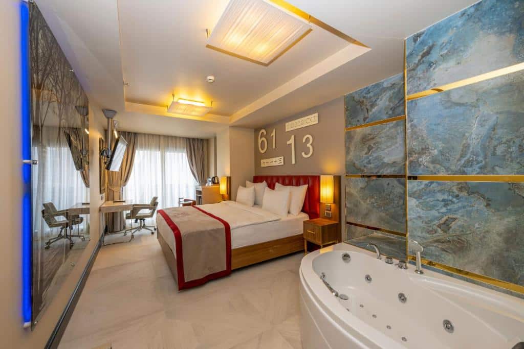 Ramada by Wyndham Istanbul Per Holiday Tour image 3