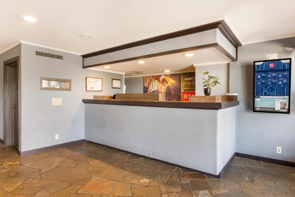 Red Lion California Holiday Package image 2