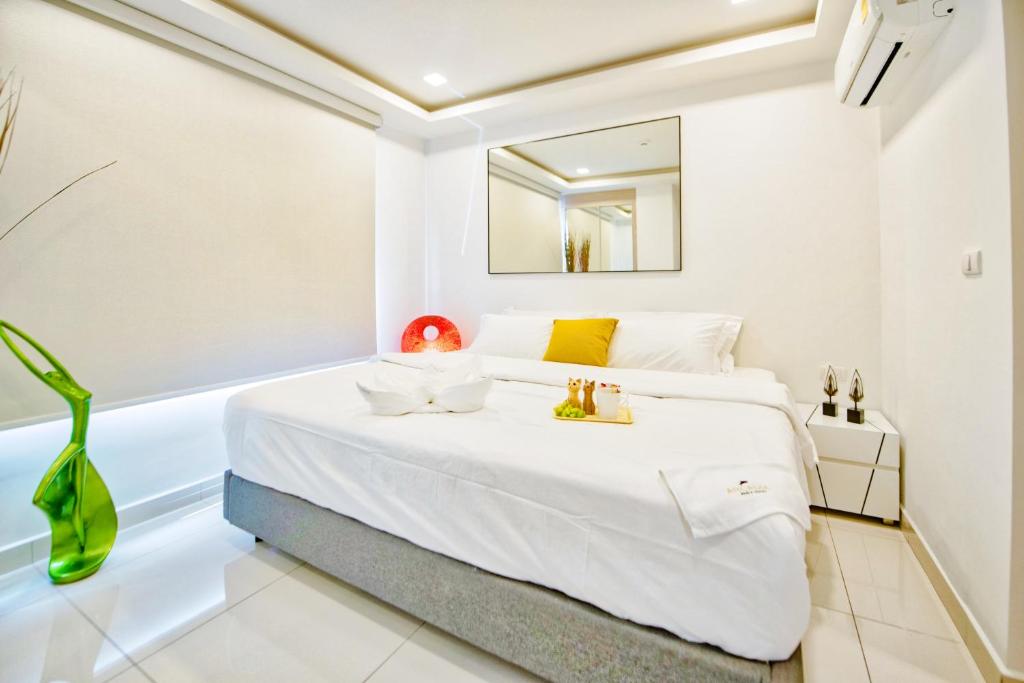 Arcadia Beach Resort Pattaya Holiday Package image 3