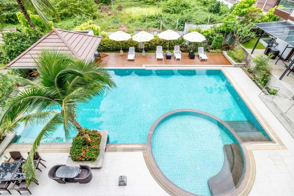 Di Pantai Boutique Phuket Holiday Package image 3