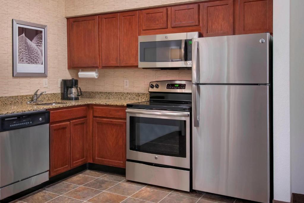 Residence Inn Newark Elizabeth New York Holiday Package image 4