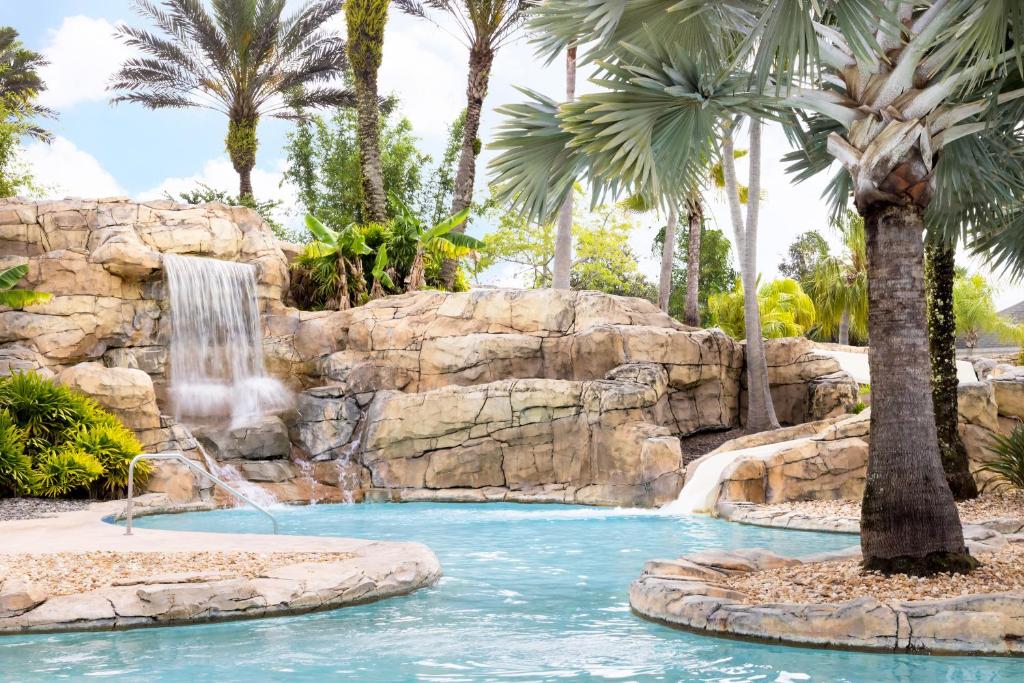 Orlanda Reunion Resort The Grande Holiday Tour image 3