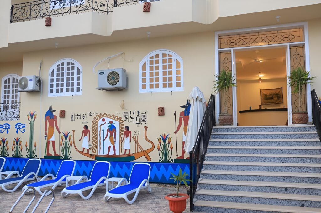 Royal Mountain luxor Holiday Package image 6