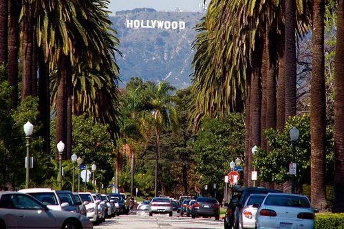 La Quinta Inn & Suites Los Angeles Holiday Package