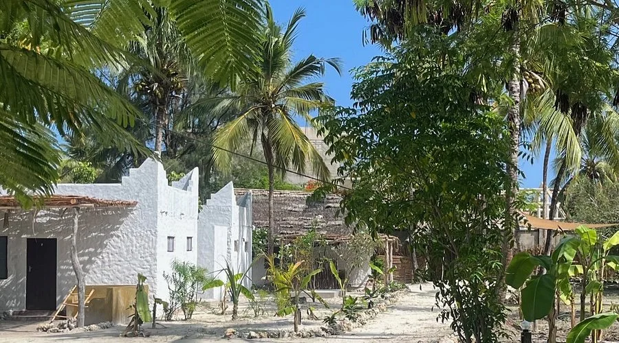 Karanga Bungalows Holidays Package