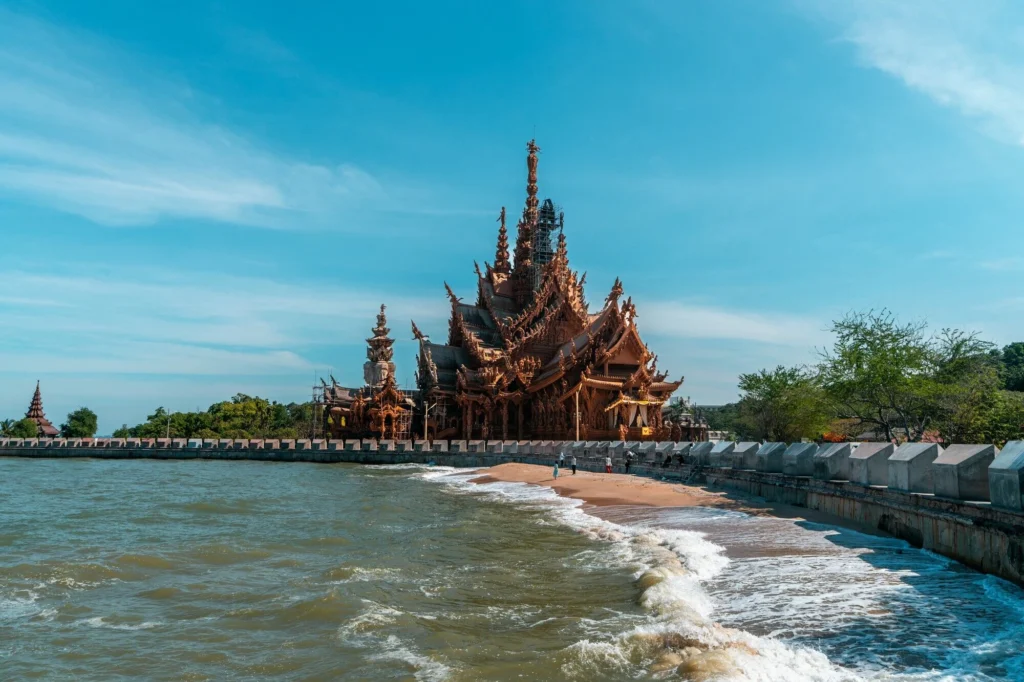 4 Star Pattaya FX Holiday Package