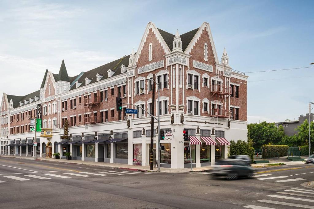 Hollywood Historic Los Angeles Holiday Package image 2