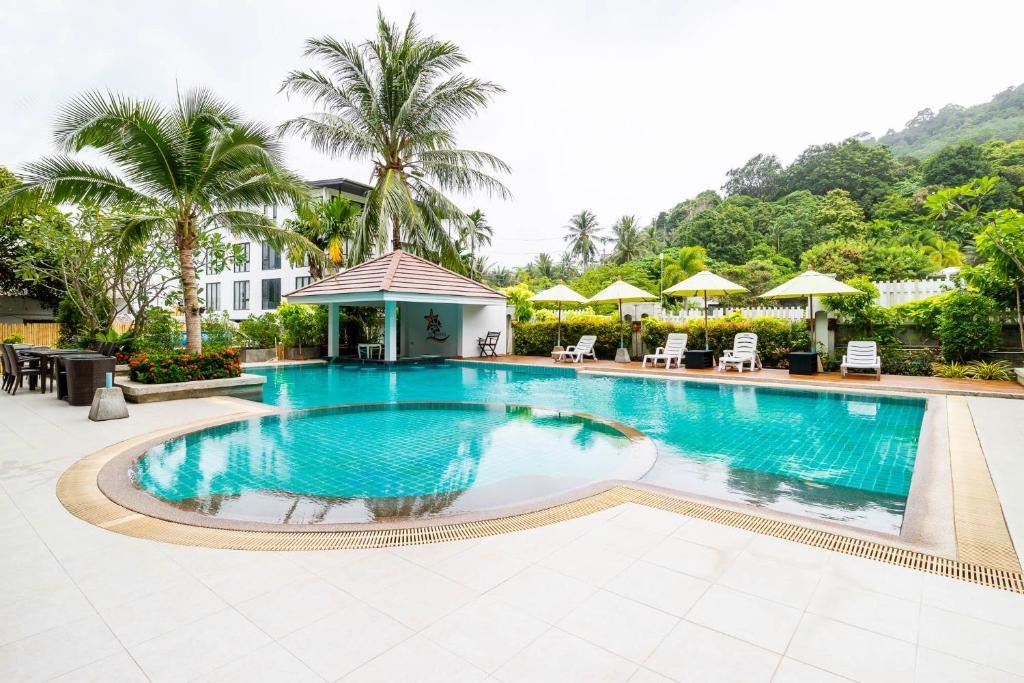 Di Pantai Boutique Phuket Holiday Package image 2