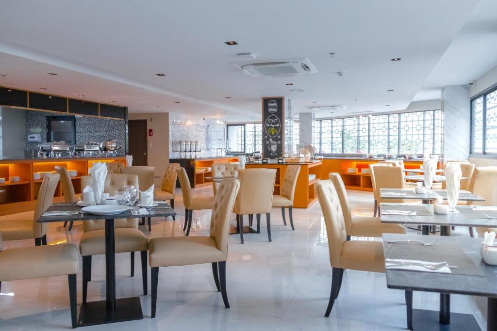 4 Star Glow Pattaya Holiday Package image 6