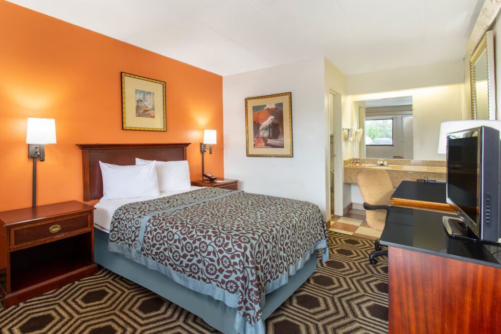 Travelodge By Wyndham South Holland Chicago Holiday Tour image 1