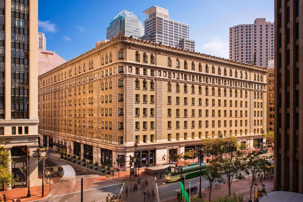 Palace Hotel San Francisco Holiday Tour image 6