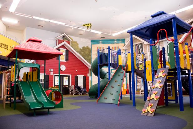 Entertainment & Family Services
