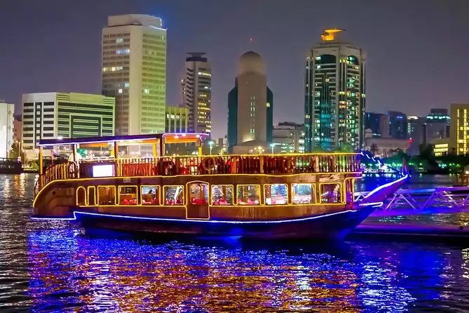 Dhow Cruise Dinner – Marina